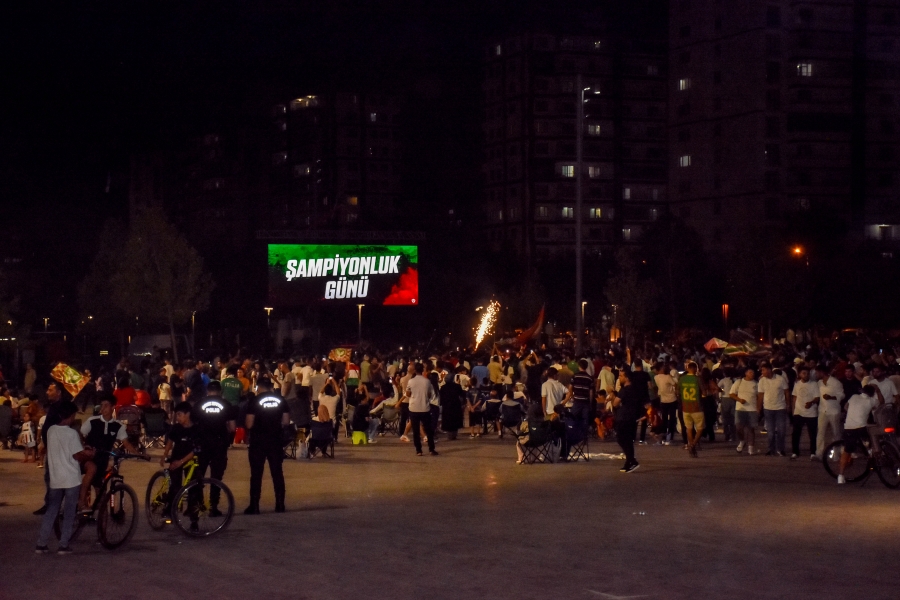 Amedspor’un Süper Lig heyecanı için dev ekranlar kurulacak