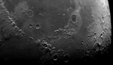 NASA açıkladı: Vesta’nın gizemli çukurları nasıl oluştu?