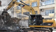 Halkın talebi karşılandı: 17 metruk yapı yıkıldı