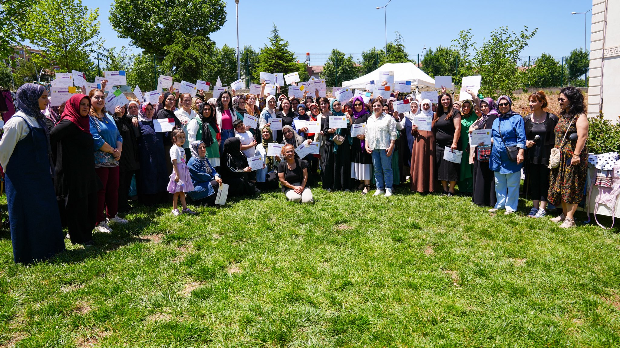 Kadınlar başarıyor: Kursiyerler için sertifika töreni ve kadın emeği sergisi düzenlendi