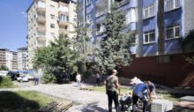 Bağlar’da parklarda bakım ve onarım çalışması