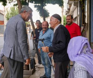 Eş Başkan Siraç Çelik Asfalt Çalışmalarını İnceledi, Esnafla Buluştu