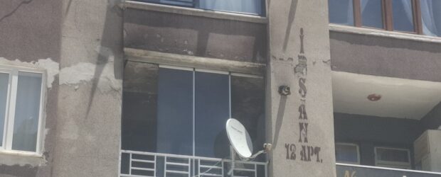 Diyarbakır’da Balkonda Yangın Paniği