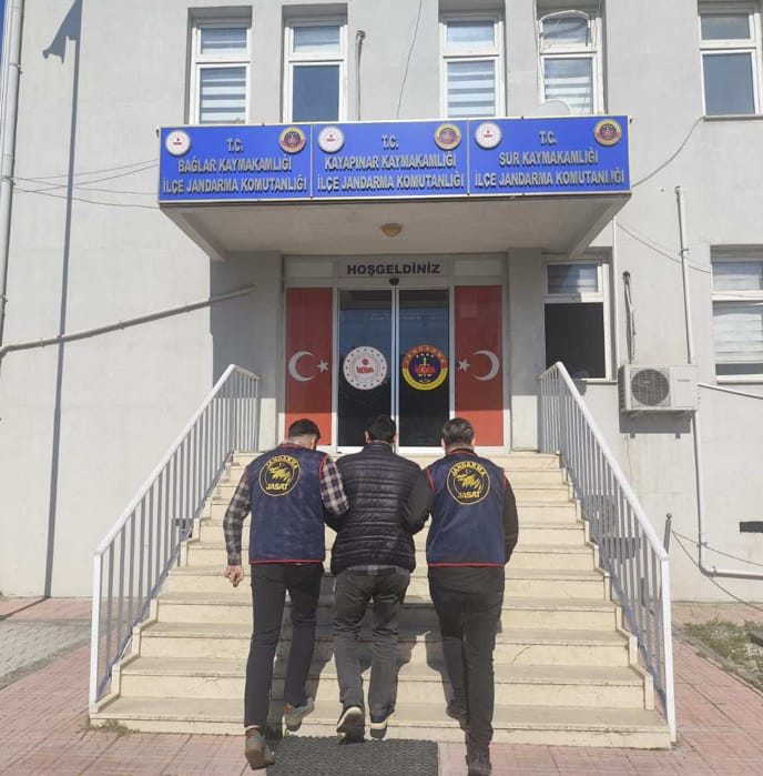 Diyarbakır’da 10 yıl 5 ay hapis cezası olan firari yakalandı