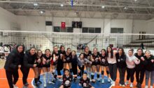 Diyarbakır Star Voleybol Takımı Çeyrek Finalde Taraftar Desteği Bekliyor