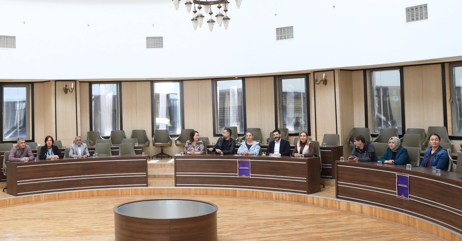 Kayapınar Belediyesi meclisinden iki önemli karar