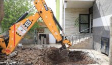 Vatandaş istedi, Kayapınar Belediyesi cami minare kazısı yaptı