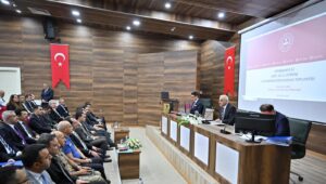 300 Milyar Liralık Kamu Yatırımı Masaya Yatırıldı