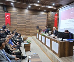 300 Milyar Liralık Kamu Yatırımı Masaya Yatırıldı