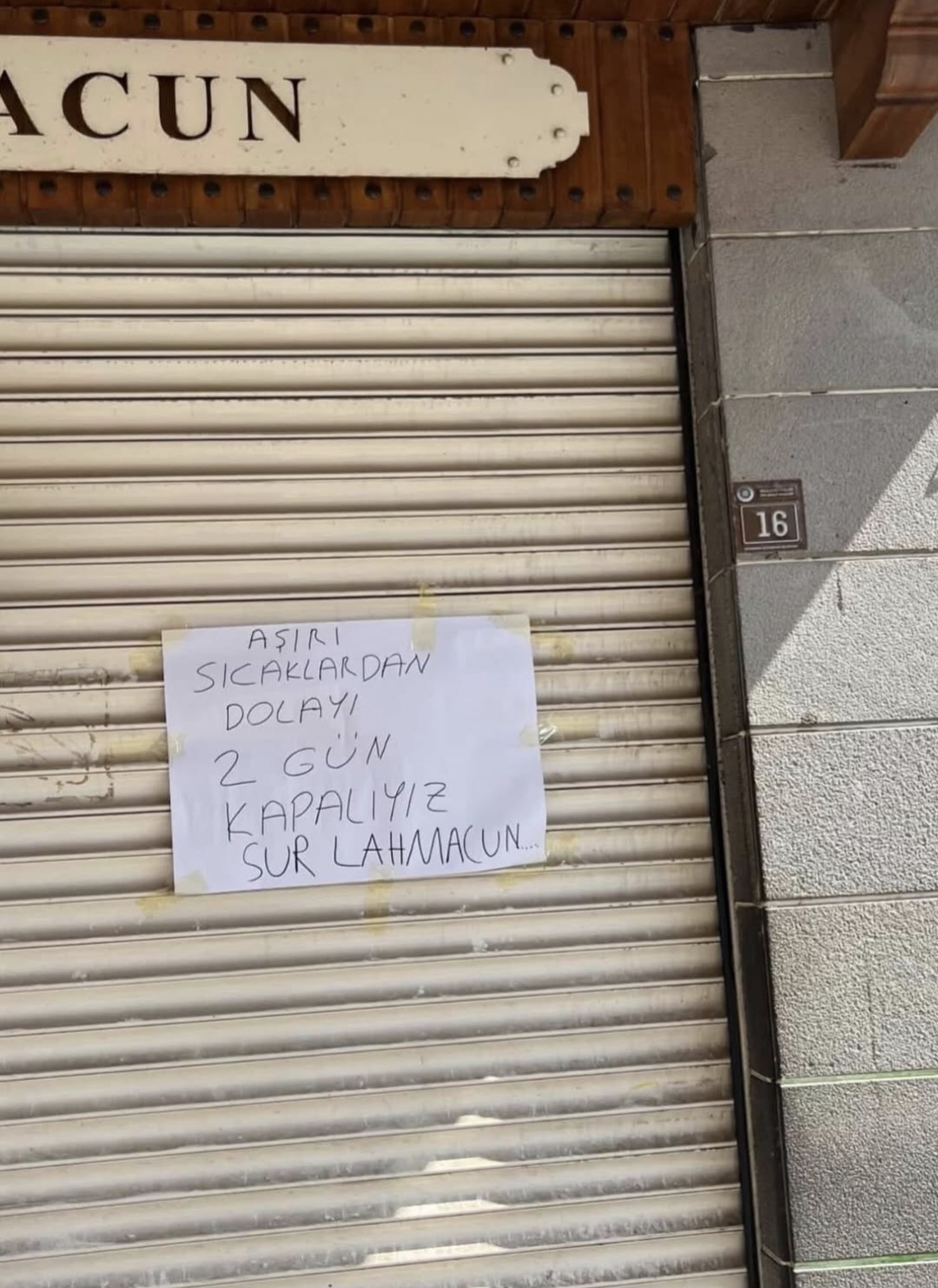 Diyarbakır’da Kavurucu Sıcaklar Esnafı Dükkan Kapatmaya Zorladı