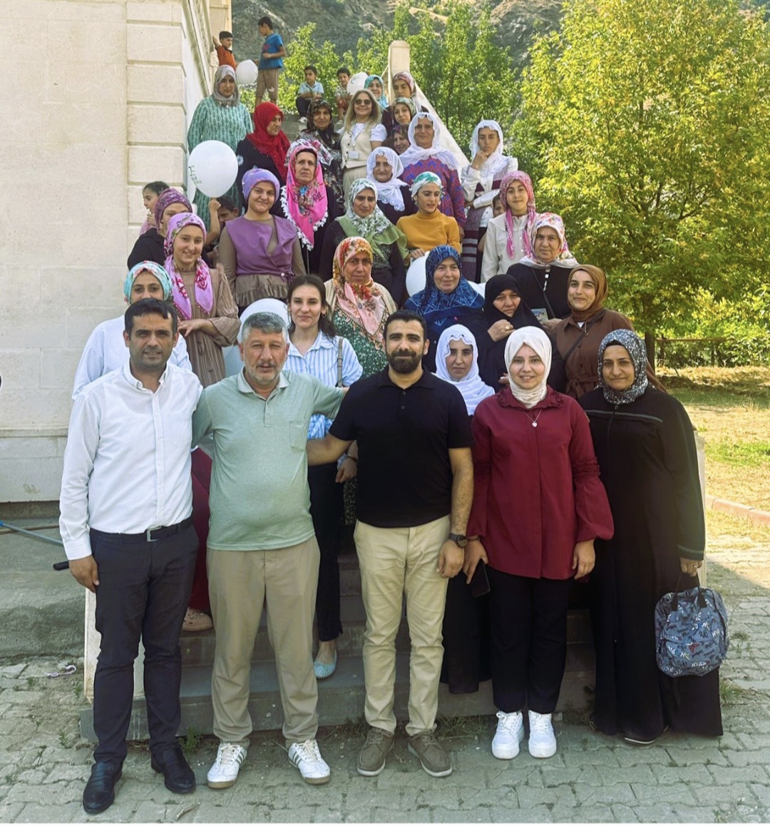 Tasarruf Bilinci Kırsala Yayılıyor: Dicle Elektrik’ten Kadın ve Çocuklara Özel Enerji Farkındalığı Eğitimi