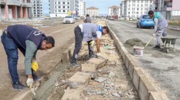 Üçkuyular’da Orta Refüjlerde Bakım ve Onarım Çalışması