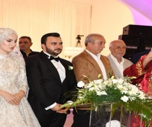 Atik ve Yavuz Ailelerinin Düğünü Görkemli Bir Şölene dönüştü