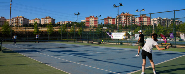 2. Rezan Cup Tenis Turnuvası devam ediyor