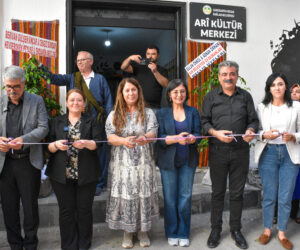 Arî Kültür Merkezi Açıldı: Dil ve kültür çalışmalarını halkla birlikte hayata geçireceğiz